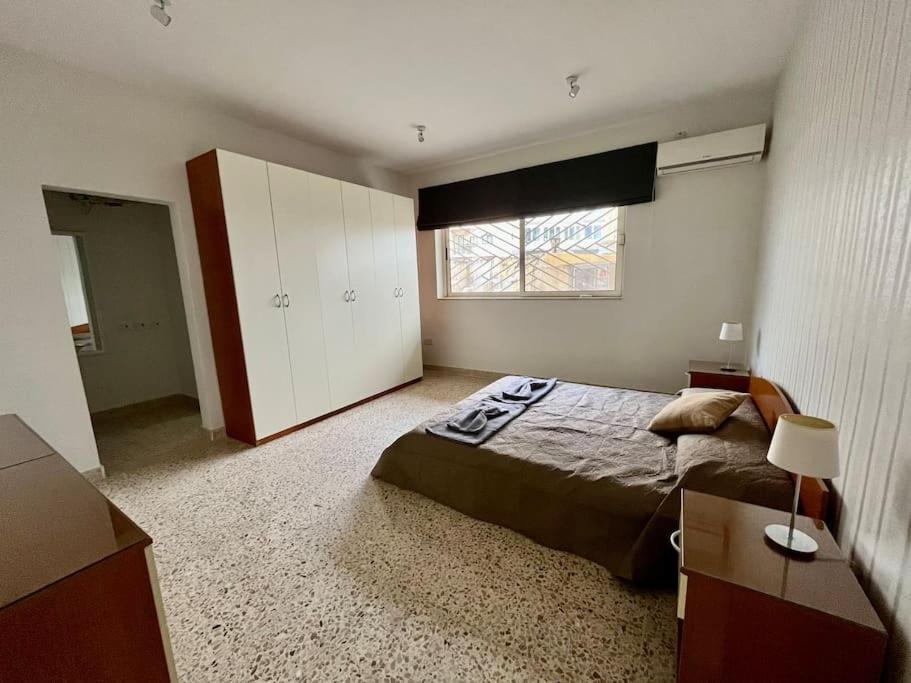 Seaview 3 Bedroom Apartment In สลีมา ภายนอก รูปภาพ
