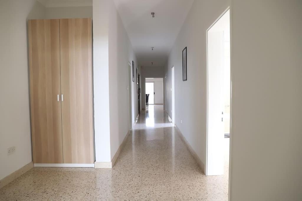 Seaview 3 Bedroom Apartment In สลีมา ภายนอก รูปภาพ